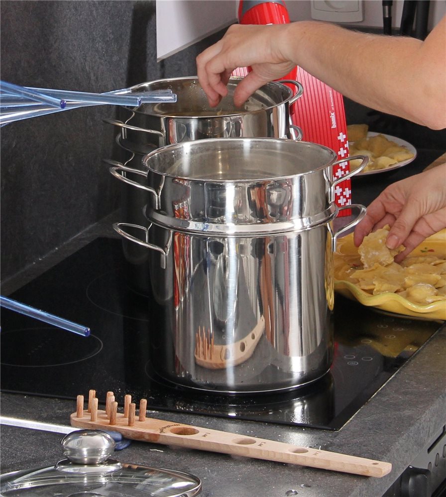 Acheter cuit-pâtes inox compatible induction de Küchenprofi